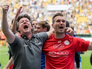 Erfolgreiches Duo in Bielefeld: Trainer Jeff Saibene (l) und Co-Trainer Carsten Rump. Foto: Thomas Eisenhuth