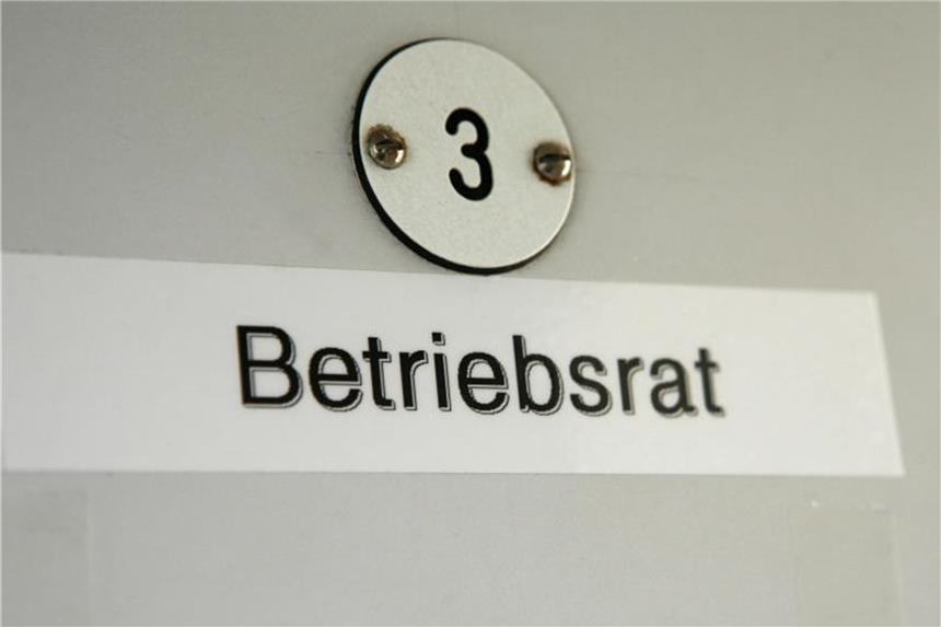Neue Aufgabe im Job kann Versetzung sein Erhält ein Mitarbeiter einen neue Aufgaben oder einen anderen Posten, kann eine Versetzung vorliegen. In dem Fall muss der Betriebsrat zustimmen. Foto: Frank Rumpenhorst