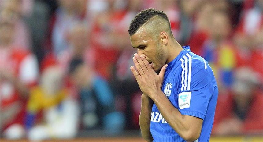 Jetzt bangt Schalke auch um die Europa League Eric Maxim Choupo-Moting und der FC Schalke 04 enttäuschten beim Spiel in Mainz.