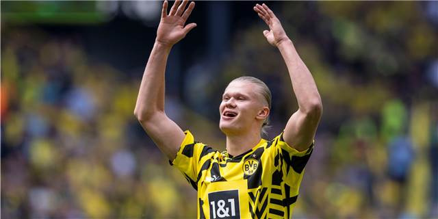 Video: Erling Haaland feiert in Dortmunder Club - im BVB-Trainingsanzug