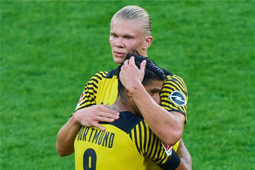 BVB-Aufsteiger Dahoud im Exklusiv-Interview: „Edin hat mir eine ehrliche Chance gegeben“ Erling Haaland lauert beim BVB auf die Pässe von Mahmoud Dahoud.
