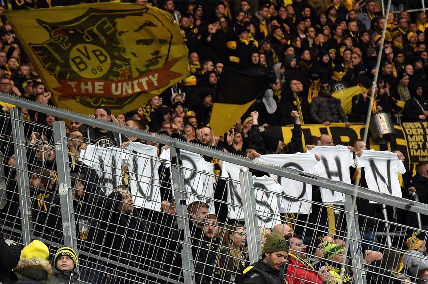 BVB-Podcast: Die drohende Blocksperre in Hoffenheim und ihre Konsequenzen Erneut gab es Beleidigungen von den BVB-Fans in Hoffenheim.