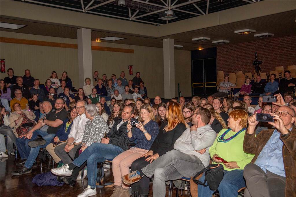 Erneut stand ein Abend ganz im Zeichen des Sports: Am Samstag wurden in der Aula des Schulzentrums Sportler und Sportlerinnen Halterns von Stadt und Stadtsportverband für ihre Leistungen im vergangenen Jahr ausgezeichnet.