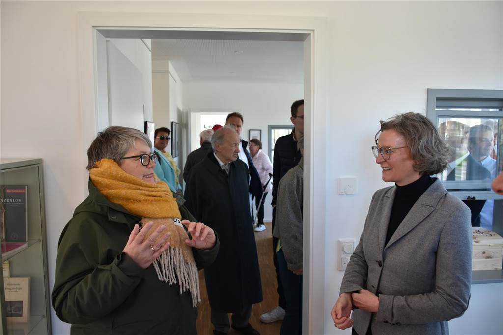 Sandra Lentfort und Ina Scharrenbach