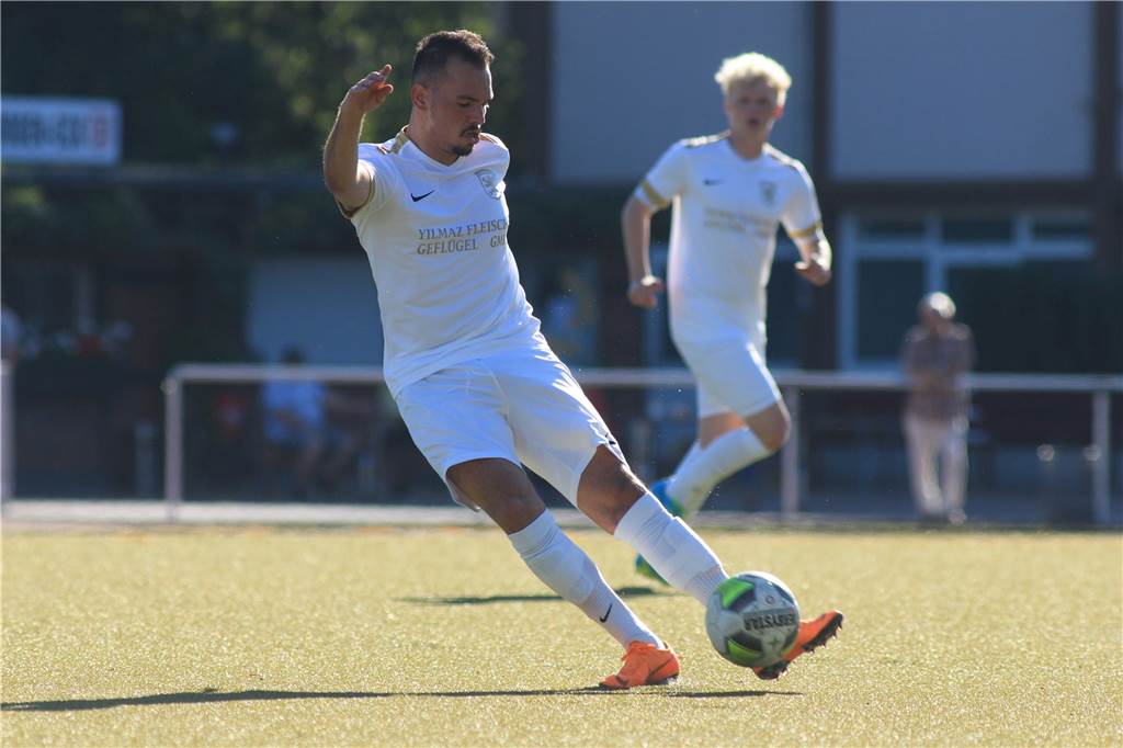 Das Dortmunder Kreisliga-A-Team der Hinrunde Teil 1: 4K und ein Blanco Ersan Kusakci spielt für KF Sharri.
