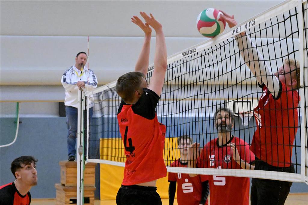 Ersatzgeschwächt gab es eine recht klare Niederlage für die Volleyballer des Lüner SV.