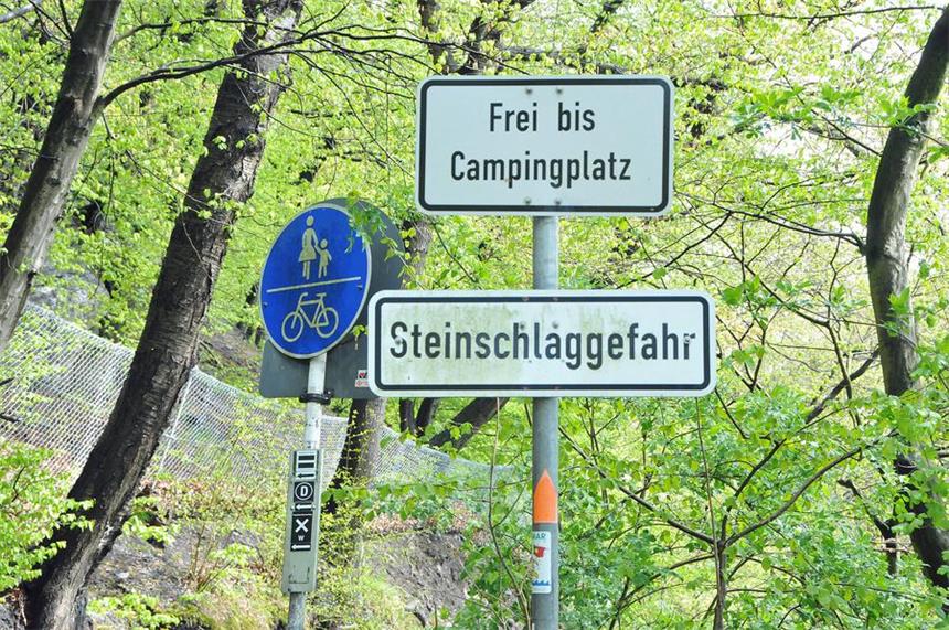 Ab Donnerstag freie Fahrt auf dem Ruhrtalradweg Erst Steinschlaggefahr, dann endet der Weg hinter dem Campingplatz: Der Rad- und Wanderweg am Nordufer des Hengsteysees ist seit fünf Jahren ein Ärgernis.
