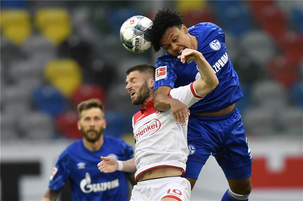 Guido Burgstaller enttäuscht, Weston McKennie trifft immerhin Erzielte das zwischenzeitliche 1:0 für Schalke: Weston McKennie.