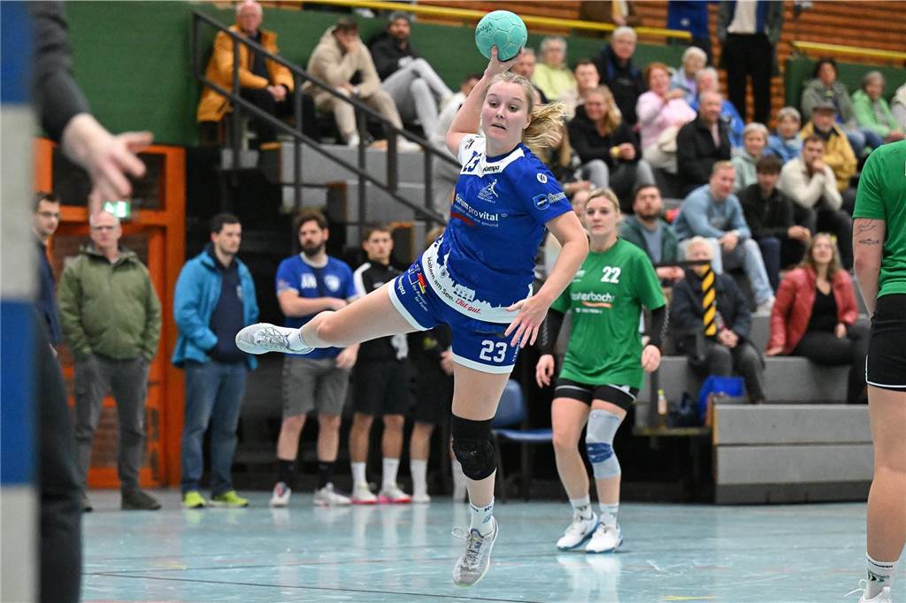 HSC startet perfekt ins Jahr: Aber eine Halternerin muss im Topspiel viel einstecken Erzielte den letzten HSC-Treffer und damit auch die Vorentscheidung: Marie Peters.