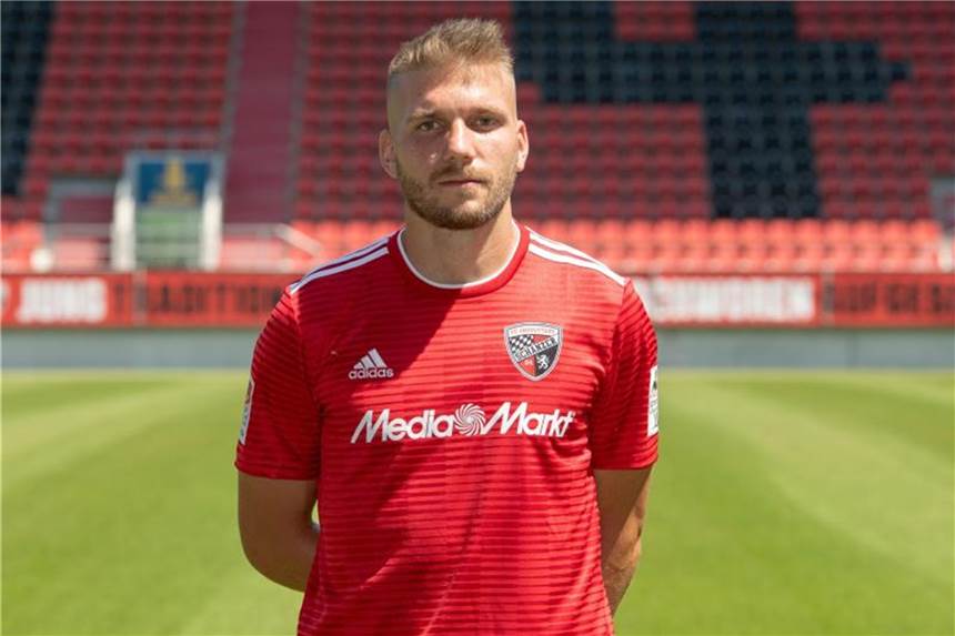 FC Ingolstadt glückt Generalprobe gegen Gladbach Erzielte Ingolstadts Tor des Tages: Robert Leipertz. Foto: Armin Weigel