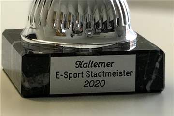 es geht um diesen Pokal.