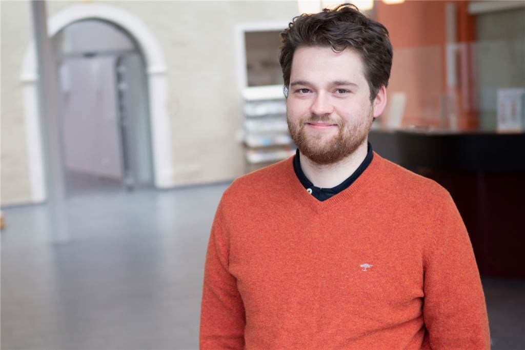 "Es gibt definitv Schnittmengen zwischen Kampfsport-, Hooligan- und rechtsextremer Szene", sagt Soziologe Leroy Böthel von der Mobilen Beratungsstelle gegen Rechtsextremismus für den Bezirk Arnsberg.