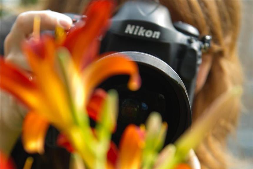 Teilautomatik ist beim Fotografieren ein guter Kompromiss Es muss nicht immer Vollautomatik sein. In manchen Situationen hat sich beim Fotografieren die Teilautomatik bewährt. Foto: Andrea Warnecke