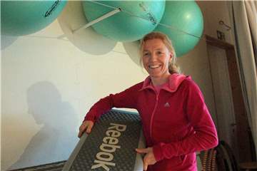 Es ruckelte zu Beginn ein wenig, aber ansonsten kommen Marion Nägeler von „Lady&Fitness“ und die Kundinnen gut mit der neuen Regelung klar. „Aber es ist Mehraufwand“, sagt sie.