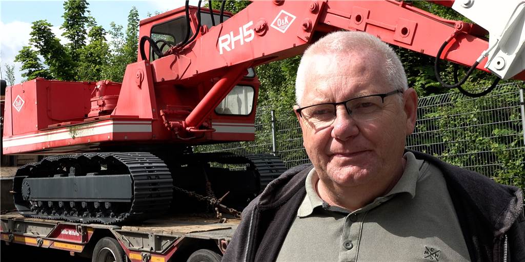 Dieser Bagger schwebt aus – und wird bald Industriedenkmal in Dortmund Es sei ein wichtiger Schritt, endlich den Bagger im Besitz zu haben, sagt Uwe Kisker. Jetzt müsse nur noch geklärt werden, wo das Bagger-Denkmal stehen wird.