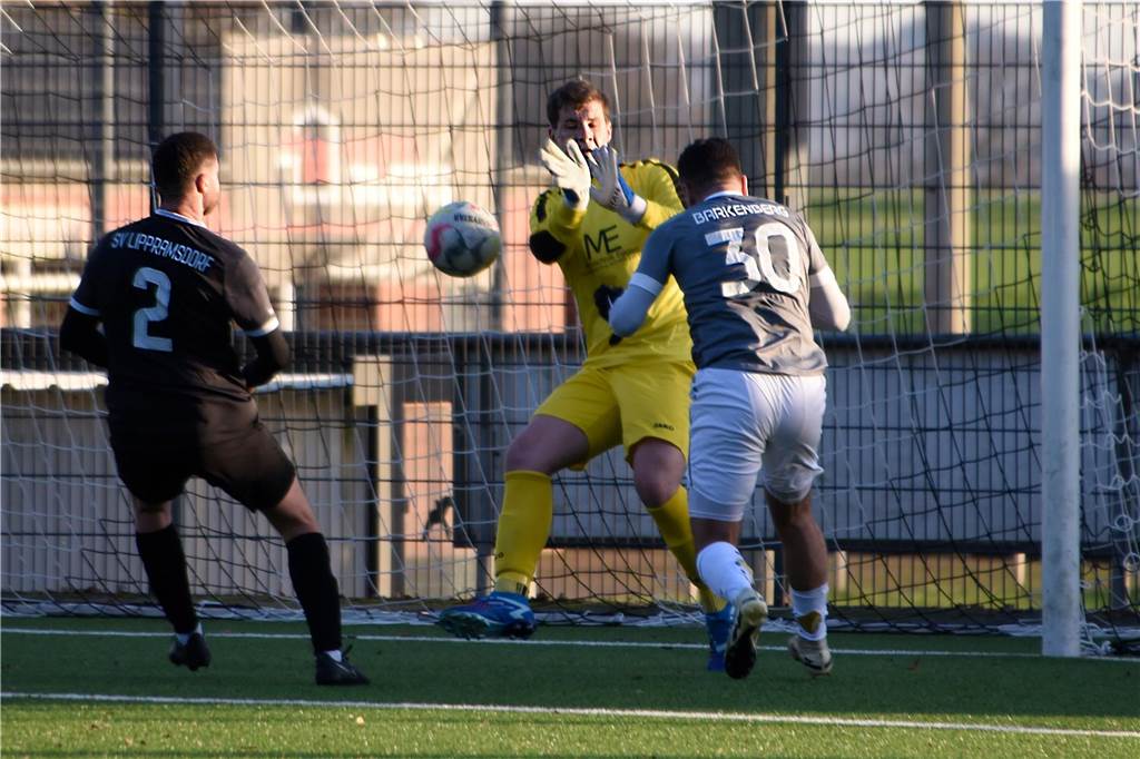 Es war zwar nicht die beste Leistung, die der SV Lippramsdorf gegen GW Barkenberg zeigte, doch für drei Punkte reichte es dennoch: Mit 2:1 gewann der LSV.