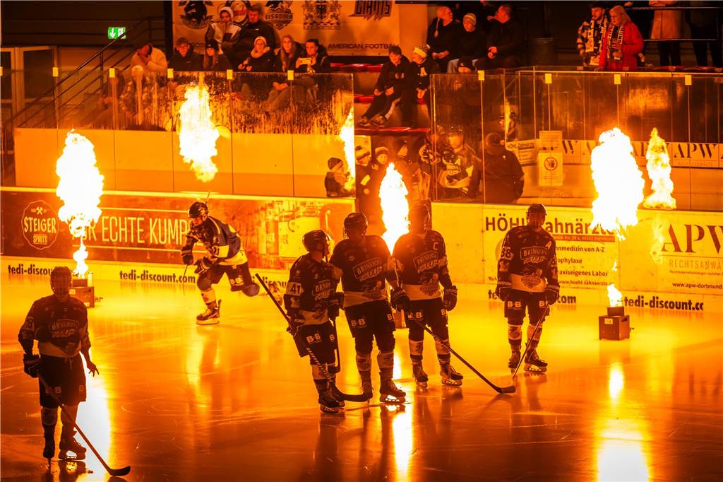 Eishockey-Hype durch die Eisadler Dortmund: Kuriosum sorgt für ungewisse Aufstiegs-Regel Es wird wohl wieder heiß hergehen in der Final-Serie zwischen den Eisadlern Dortmund und den Ratinger Ice Aliens.