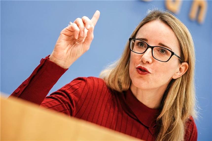Ethikrat-Vorsitzende gegen Impfpflicht für bestimmte Berufsgruppen Ethikratsvorsitzende Alena Buyx hält eine Impfpflicht für bestimmte Berufsgruppen für unnötig. Foto: Michael Kappeler/dpa