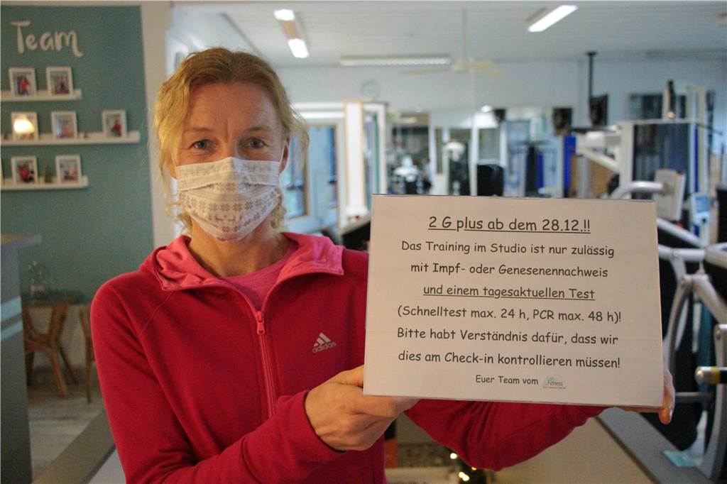 Mit Video: 2G-plus bringt „Lady&Fitness“ in Werne mehr Arbeit, aber auch einen Vorteil Etliche Kundinnen, sagt Marion Nägeler, fühlen sich durch die neue Regelung sicherer im Fitness-Studio.