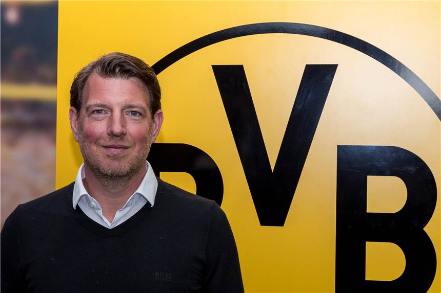 Ex-Borusse Laux ist zurück: Psychologe will beim BVB im Kopf angreifen Ex-BVB-Keeper und Sportpsychologe Philipp Laux steigt bei Borussia Dortmund ein.