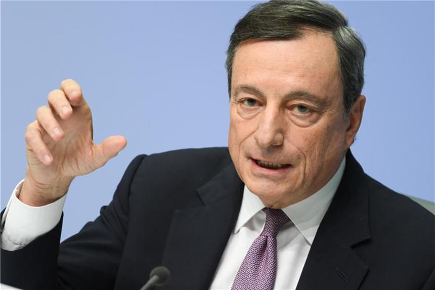 Inflation in der Eurozone fällt auf Tief seit Dezember 2016 EZB-Präsident Mario Draghi hat neulich „Geduld und Beharrlichkeit“ gefordert, um das Inflationsziel zu erreichen. Foto: Arne Dedert