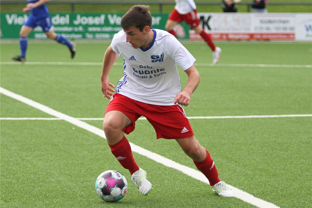 „Man of the Match“: Fabian Baake liefert bei Startelfdebüt für den SV Südkirchen ab Fabian Baake wurde von den Südkirchener Anhängern zum „Man of the Match“ gekürt.
