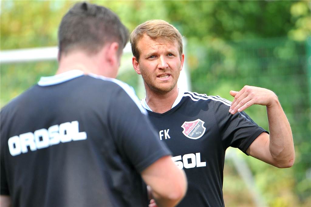 Armel Bella Kotchap ist plötzlich Nationalspieler - ein Schwerter Trainer hat ihn entdeckt Fabian Kampmann, Trainer des SC Berchum/Garenfeld, entdeckte Neu-Nationalspieler Armel Bella Kotchap in seiner Zeit als Jugendtrainer des VfL Bochum.