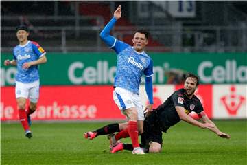 Fabian Reese (Holstein Kiel) ist einer der Spieler, die am Sonntag in der Partie gegen Schalke ein Wiedersehen mit dem Ex-Klub feiern.
