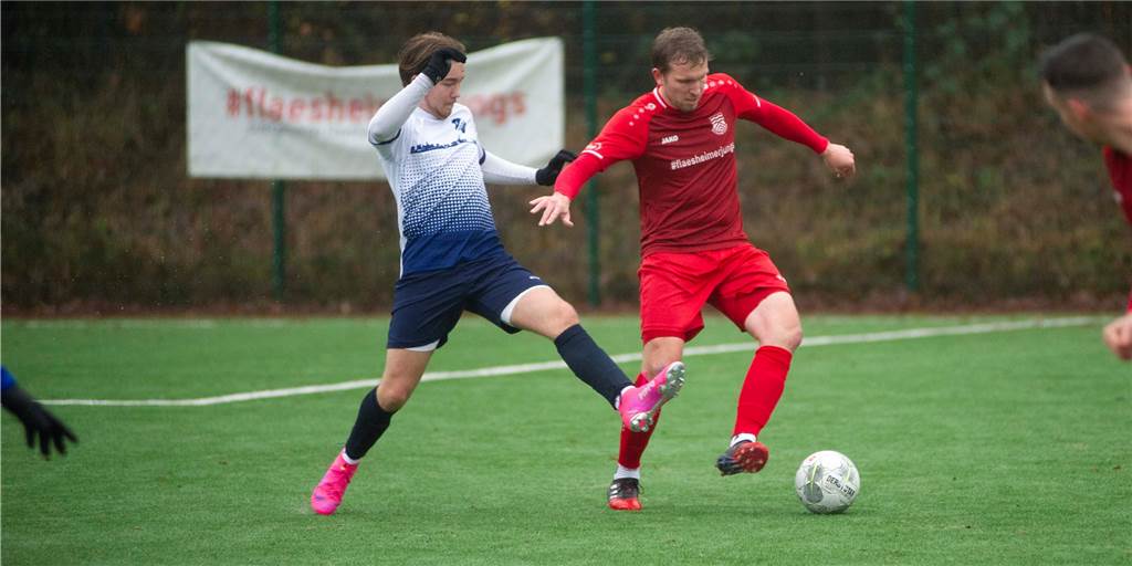 Fabian Schulte-Althoff (r.) wird Concordia Flaesheim länger fehlen.