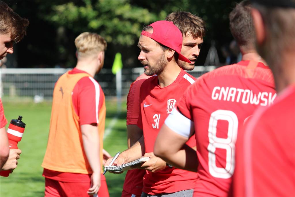 Neuer Trainer steht fest: SuS Kaiserau holt jungen Fachmann - mit BVB-Erfahrung Fachmann Patrick Kulinski verlässt im Sommer RW Unna und wird neuer Trainer beim SuS Kaiserau.