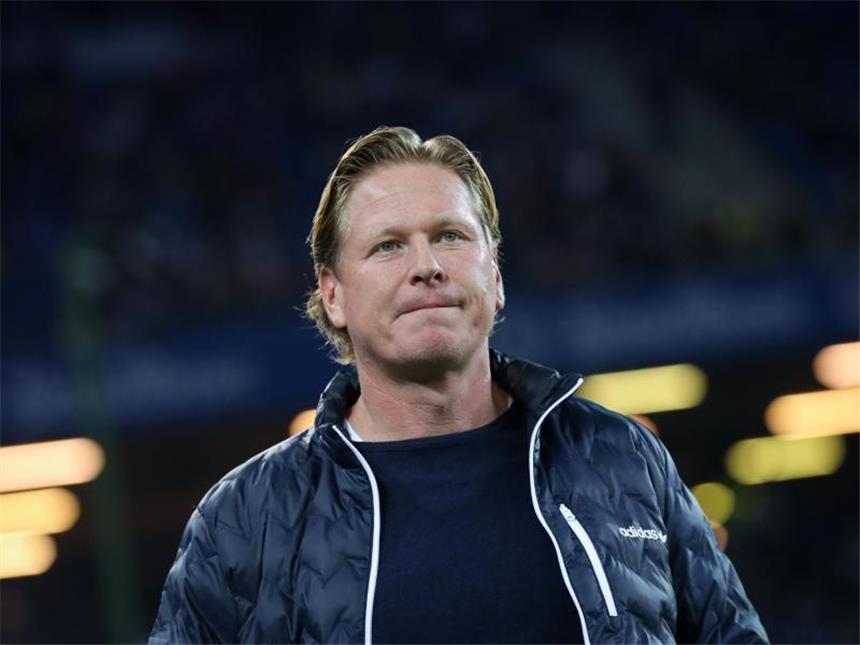 Hamburger SV will Abwärtstrend in Leverkusen stoppen Fährt trotz dreier Pleiten in Folge optimistisch nach Leverkusen: HSV-Trainer Markus Gisdol. Foto: Christian Charisius