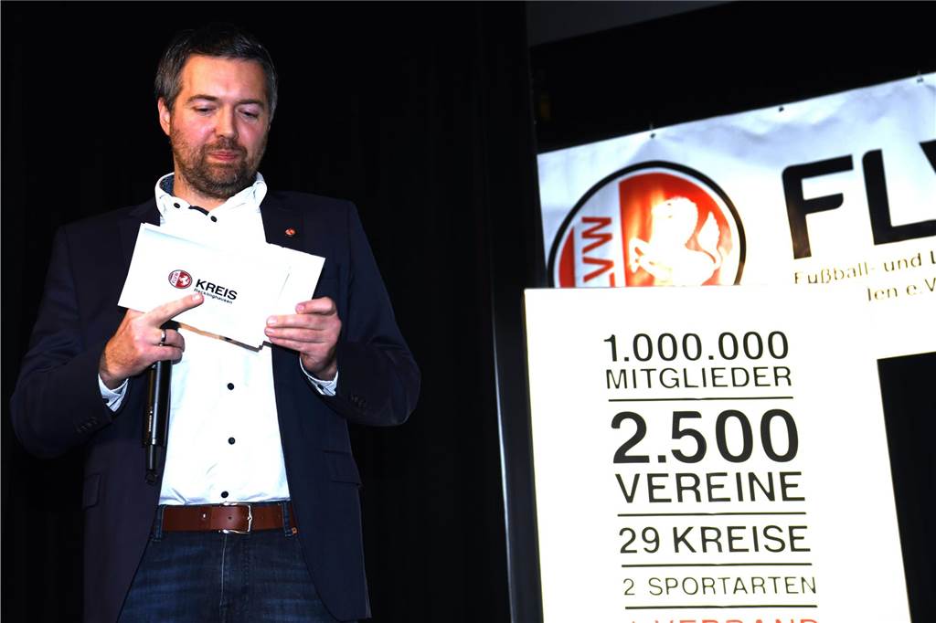 Überraschende Wende: Fußballkreis Recklinghausen stockt die Kreisliga A um ein Team auf Fände es unfair, wenn es einen Absteiger mehr in der A-Liga geben würde, weil Landesligist SG Borken gleich zwei Spielklassen nach unten möchte: Dominik Lasarz.