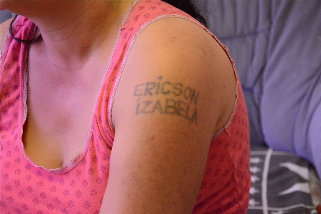 Familie geht über alles, Platz spielt keine Rolle: Aus dem Leben von Zuwanderern Familie geht bei Marta über alles und auch unter die Haut. Das sind die Namen ihres Sohnes und ihrer Schwägerin.