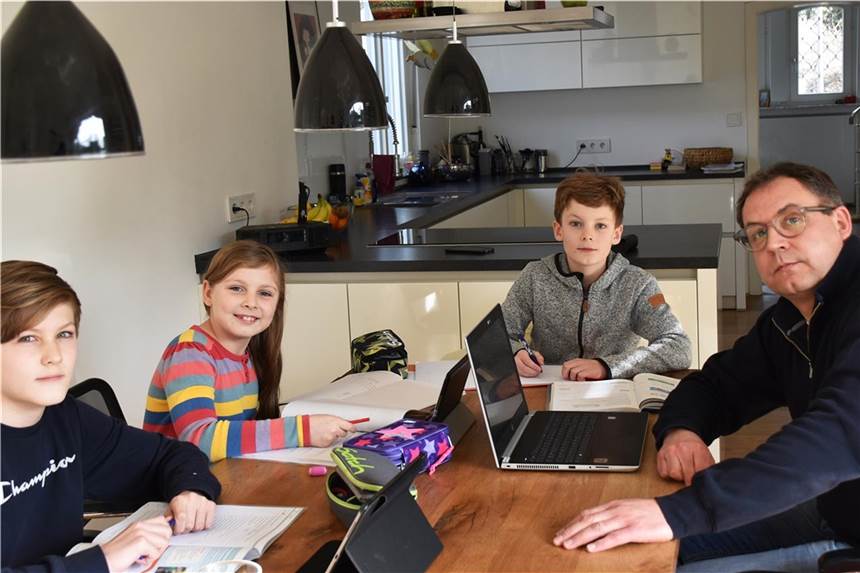 Familie Wespel stößt beim Home-Schooling in an ihre Grenzen.