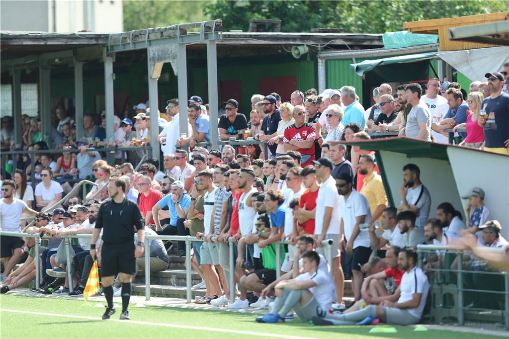 Liveticker: Eintracht Ickern kämpfte vergeblich um den Aufstieg in die Kreisliga A Fast 700 Zuschauer sind beim Spiel von Eintracht Ickern gegen Firtinaspor Herne II.
