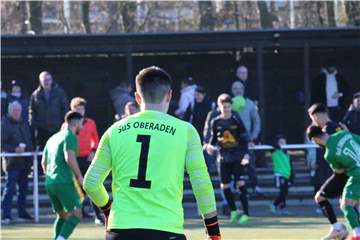 Fast eine ganze Fußballmannschaft ist an Corona erkrankt, sodass die für Sonntag vorgesehene Begegnung des SV Langschede in Oberaden abgesagt werden musste. 