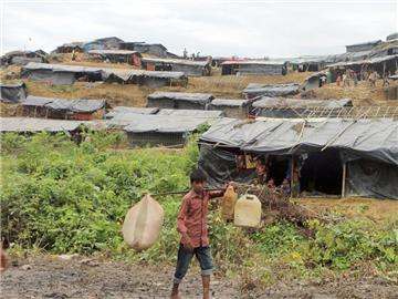 Fast eine halbe Million Angehörige der muslimischen Volksgruppe der Rohingya sind nach Bangladesch geflohen. Foto: Nazrul Islam