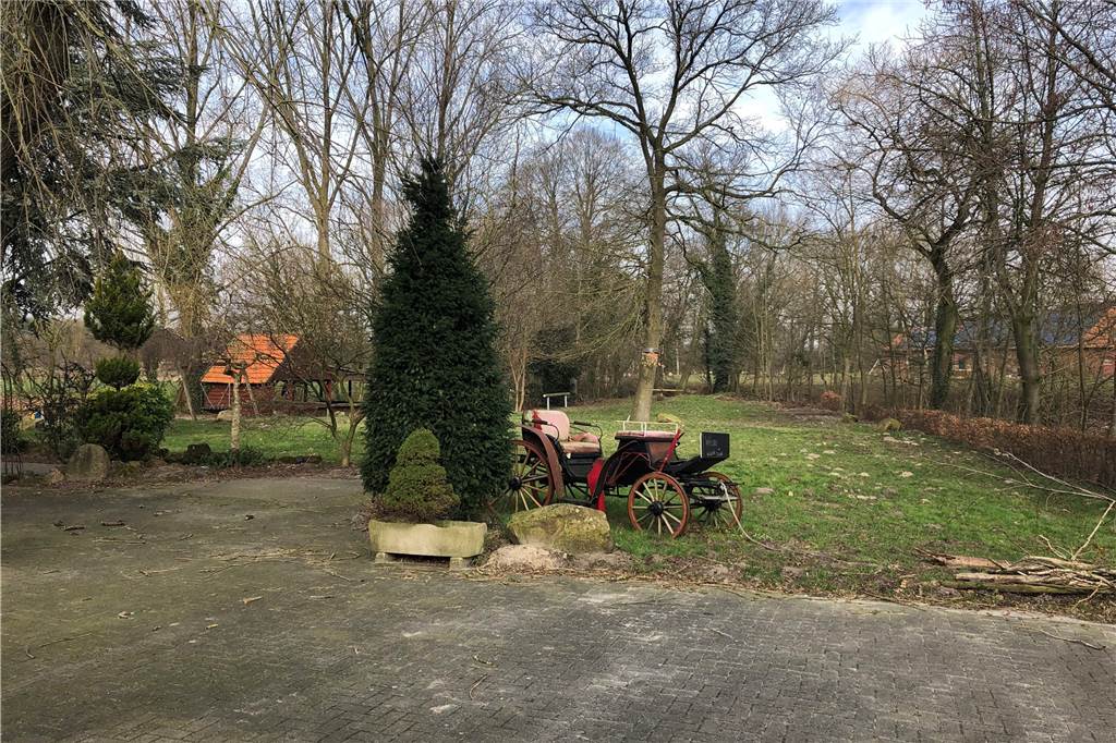 Fast nostalgisch wirkt zurzeit der Bereich außerhalb des Gasthofes. Auch ihn hat die neue Betreiberin im Auge.