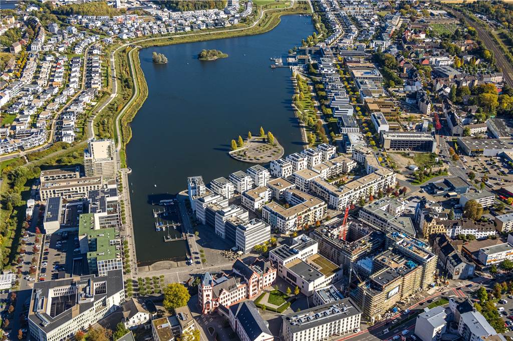 Von Phoenix-See bis Rathaus: So ging es 2022 auf großen Baustellen voran Fast vollendet ist die Bebauung an den Ufern des Phoenix-Sees.