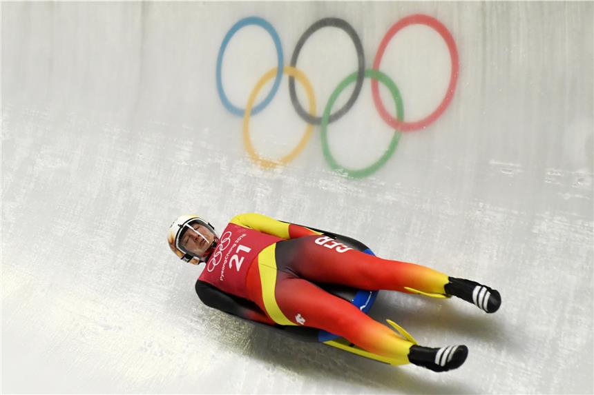 Diese Sportarten erwarten uns bei den Winterspielen Favoritin auf eine Medaille im Rodeln: Die fünffache Weltmeisterin und Olympiasiegerin von 2010 Tatjana Hüfner.