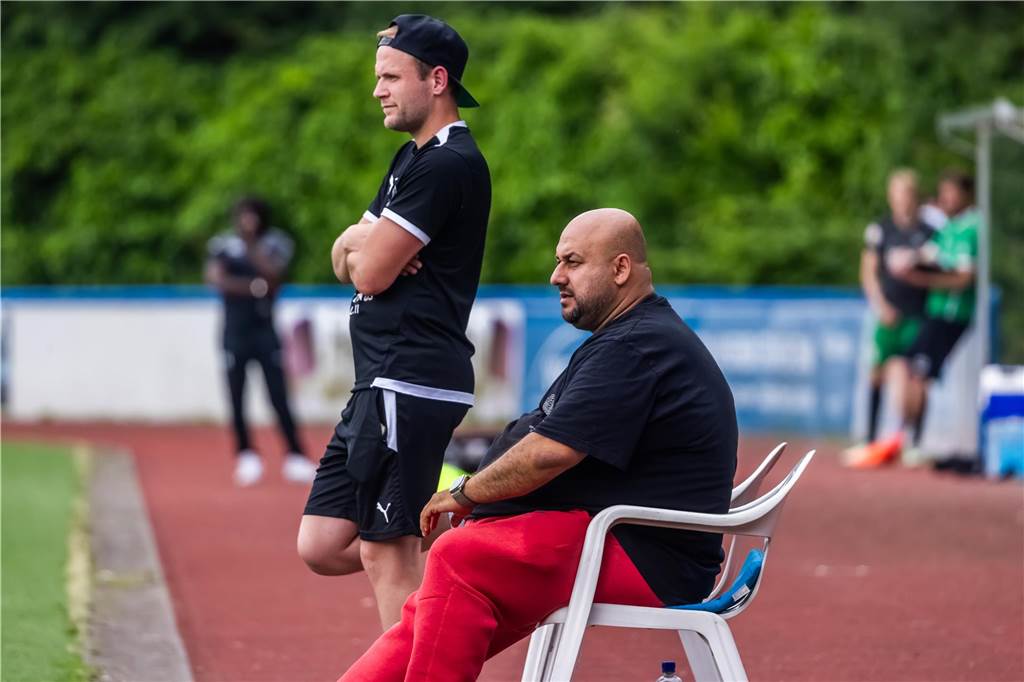 FC Brünninghausen steigt im Spiel gegen die SG Finnentrop/Bamenohl aus der Oberliga Westfalen ab. 
