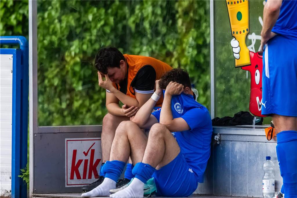 FC Brünninghausen steigt im Spiel gegen die SG Finnentrop/Bamenohl aus der Oberliga Westfalen ab. 