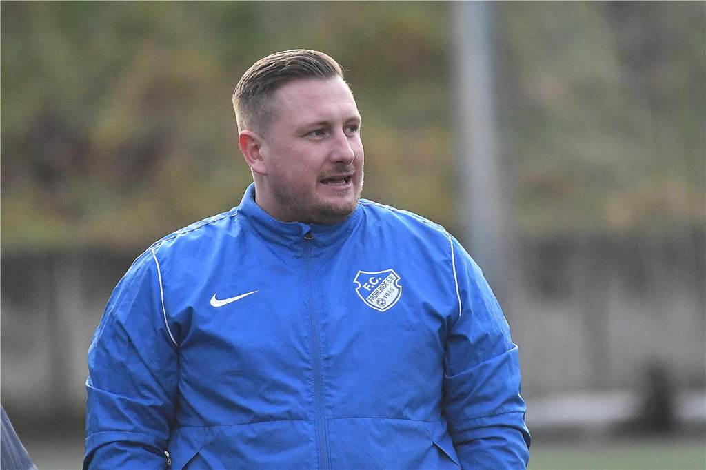 FC Frohlindes Trainer Sven Berger hat viele Ideen, wie er die bitteren Personalnachrichten kompensieren möchte.