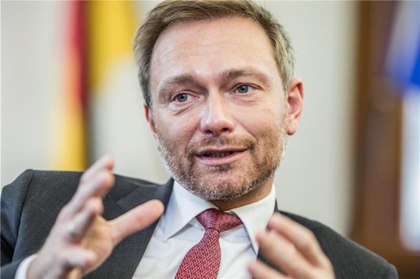 Arbeitsminister Heil will Hartz-IV-Sonderbedarf überprüfen FDP-Chef Lindner über die Hartz-IV-Debatte: „Junge Männer aus Syrien zum Beispiel müssen wissen: In Deutschland muss man arbeiten.“ Foto: Michael Kappeler