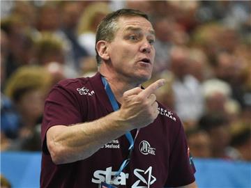Fehlt dem THW Kiel beim Königsklassen-Spiel in Kielce: Trainer Alfred Gislason. Foto: Axel Heimken