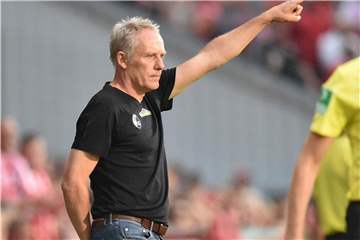 Fehlt seinem Team weiterhin: Freiburg-Coach Christian Streich. Foto: Bernd Settnik