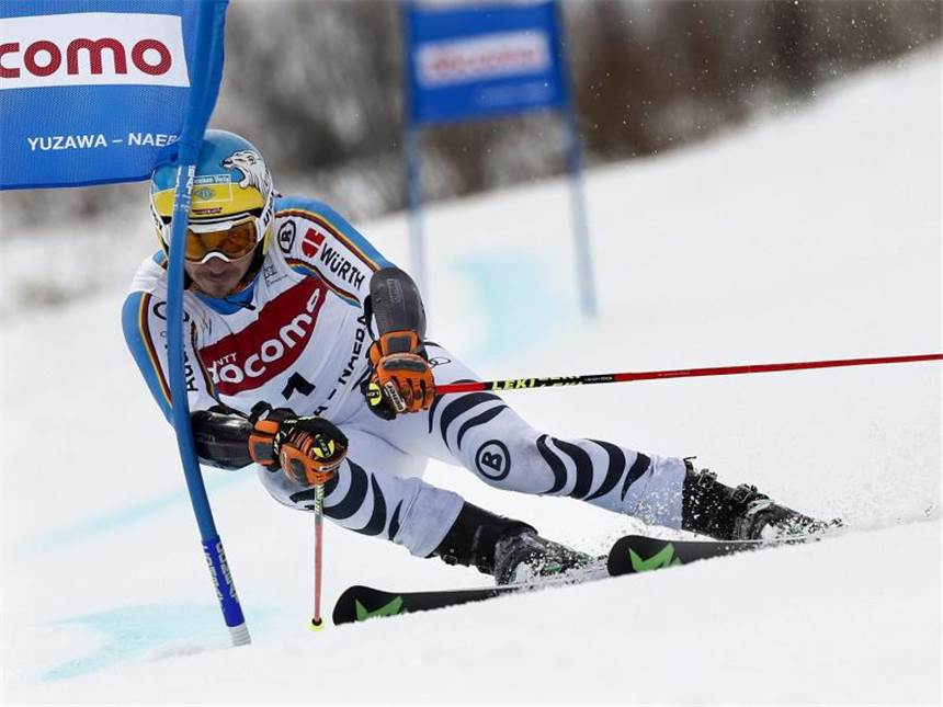 Neureuther und Co. enttäuschen bei Riesenslalom Felix Neureuther in Aktion. Foto: Kimimasa Mayama