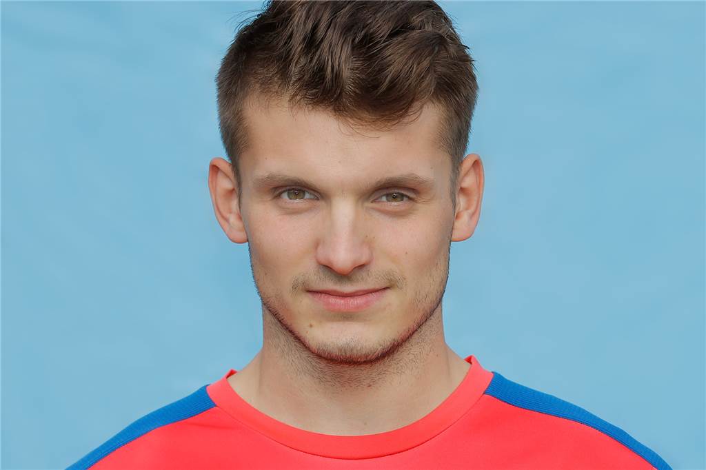 Flügelflitzer macht den Abflug: Holzwickeder SC verliert nächsten Spieler Ferdinand Franzrahe kam im Sommer 2020 vom Landesligisten Hombrucher SV und verlässt den Holzwickeder SC nach einem Jahr schon wieder.