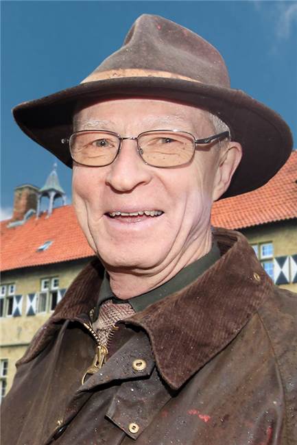 Der Graf sucht für eine bezaubernde Schönheit in Lembeck Liebhaber Ferdinand Graf von Merveldt