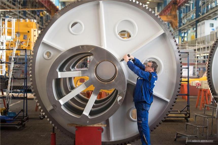 Maschinenbau vor großen Herausforderungen Fertigung bei der der Schuler AG in Göppingen. Foto: Marijan Murat